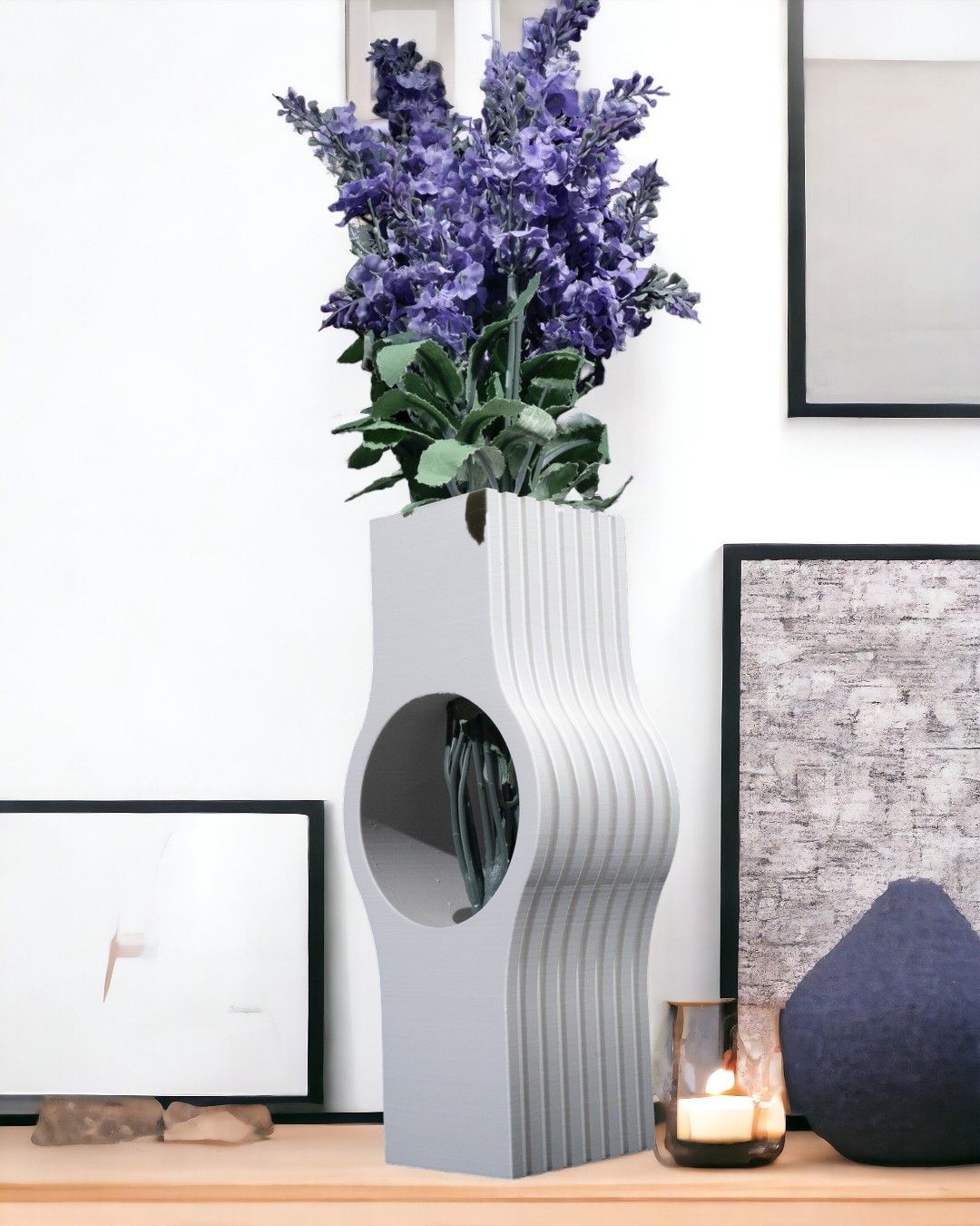 Veloura Maison Skulpturale Vase: Moderne minimalistische Wohnkultur