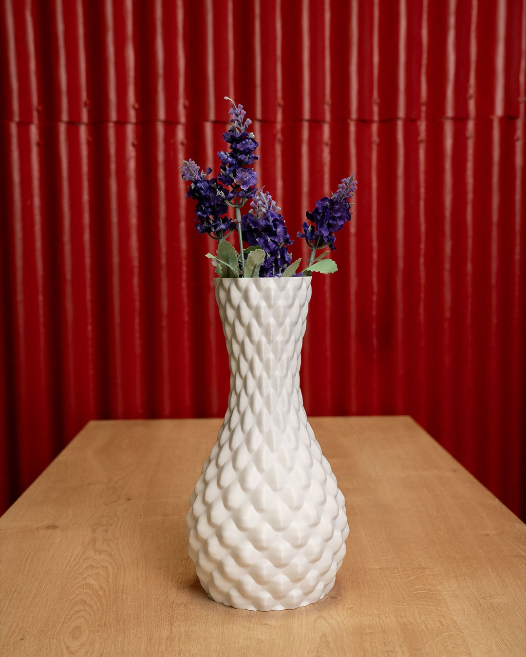 Bella Fiore Strukturierte Vase – Elegante europäische Dekoration für anspruchsvolle Räume